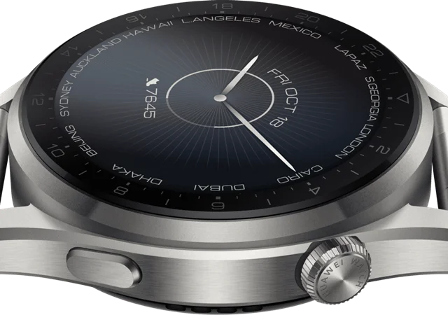 ساعت هوشمند هواوی واچ GT 3 Pro در عمق ۳۰ متری آب به خوبی کار می‌کند