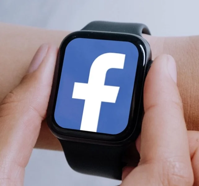ساعت هوشمند فیسبوک؛ با نمایشگری چرخشی و جداشدنی و سه دوربین
